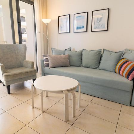 Blue Dawn Center Flat Daire Larnaca Dış mekan fotoğraf